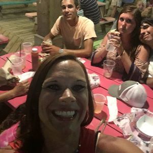 Meet your Posher, Stacy